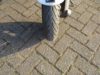Vespa - bromscooter - primavera touring 4t - scooter - afbeelding 6 van  11