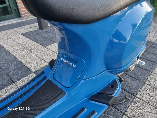 Vespa - bromscooter - s 4t - scooter - afbeelding 10 van  19