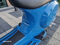 Vespa - bromscooter - s 4t - scooter - afbeelding 10 van  19
