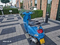 Vespa - bromscooter - s 4t - scooter - afbeelding 16 van  19