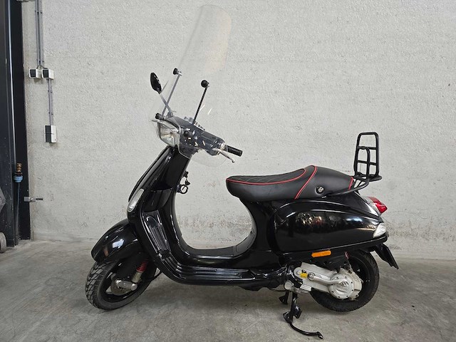 Vespa - bromscooter - s 50 - 4t 45km uitvoering f547kg - afbeelding 1 van  7