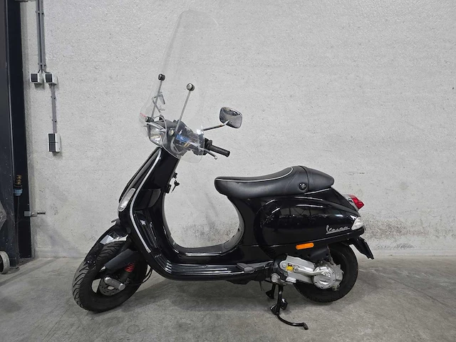 Vespa - bromscooter - s50 4t - 45km uitvoering f167rv - afbeelding 1 van  8