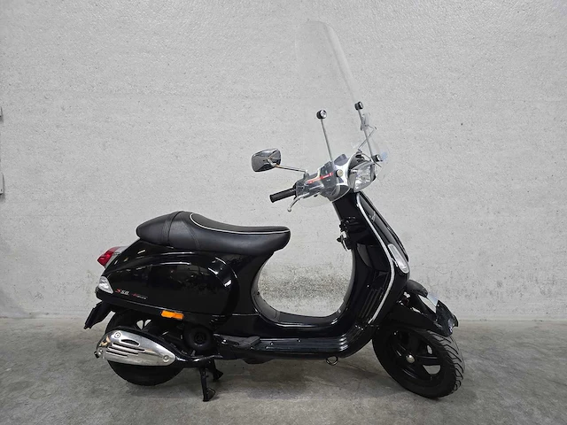 Vespa - bromscooter - s50 4t - 45km uitvoering f167rv - afbeelding 2 van  8
