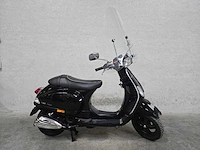 Vespa - bromscooter - s50 4t - 45km uitvoering f167rv - afbeelding 2 van  8