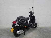 Vespa - bromscooter - s50 4t - 45km uitvoering f167rv - afbeelding 7 van  8