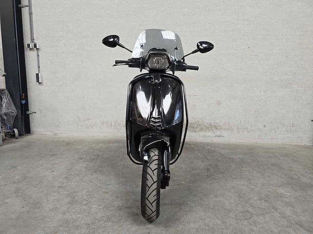 Vespa - bromscooter - sprint 4t - 45km uitvoering dfp41b - afbeelding 4 van  8