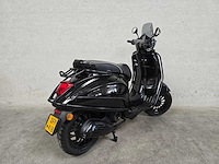 Vespa - bromscooter - sprint 4t - 45km uitvoering dfp41b - afbeelding 7 van  8