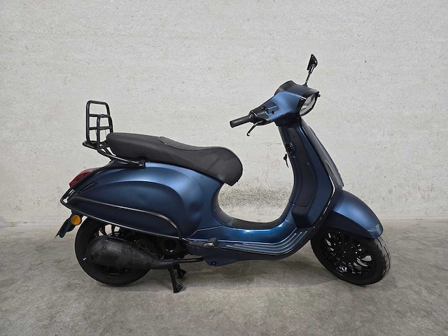 Vespa - bromscooter - sprint 4t - 45km uitvoering dhj19t - afbeelding 2 van  8