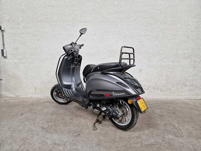 Vespa - bromscooter - sprint 4t - 45km uitvoering - afbeelding 6 van  6