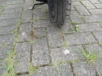 Vespa - bromscooter - sprint 4t - scooter - afbeelding 12 van  12