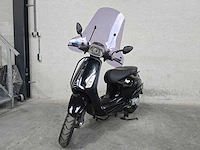 Vespa - bromscooter - sprint 4t sport - 45km uitvoering dpf74f - afbeelding 3 van  7