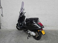 Vespa - bromscooter - sprint 4t sport - 45km uitvoering dpf74f - afbeelding 6 van  7