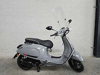 Vespa - bromscooter - sprint 4t sport - 45km uitvoering drk19t - afbeelding 2 van  7