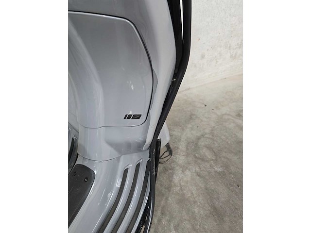 Vespa - bromscooter - sprint 4t sport - 45km uitvoering drt67v - afbeelding 7 van  9