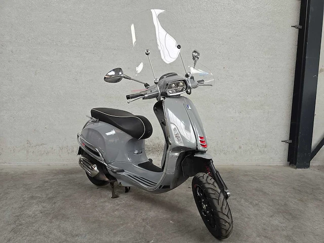 Vespa - bromscooter - sprint 4t sport - 45km uitvoering drv38z - afbeelding 4 van  8