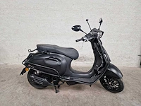 Vespa - bromscooter - sprint 4t sport - 45km uitvoering dtn63b - afbeelding 2 van  7