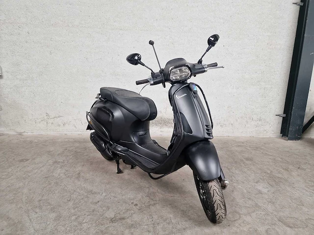 Vespa - bromscooter - sprint 4t sport - 45km uitvoering dtn63b - afbeelding 4 van  7