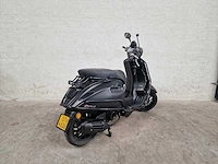 Vespa - bromscooter - sprint 4t sport - 45km uitvoering dtn63b - afbeelding 5 van  7