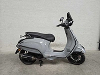 Vespa - bromscooter - sprint 4t sport - 45km uitvoering dzv34v - afbeelding 2 van  9
