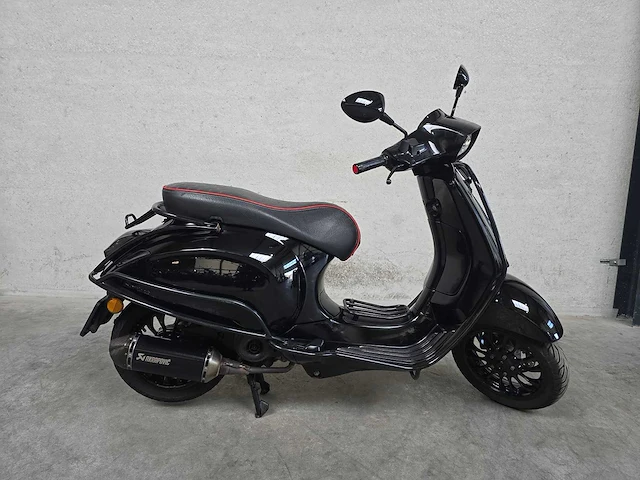 Vespa - bromscooter - sprint 50 - 4t 45km uitvoering fld83r - afbeelding 2 van  7