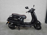Vespa - bromscooter - sprint 50 - 4t 45km uitvoering fld83r - afbeelding 2 van  7