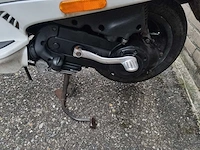 Vespa - c38 - snorfietsen & snorscooters - afbeelding 11 van  12