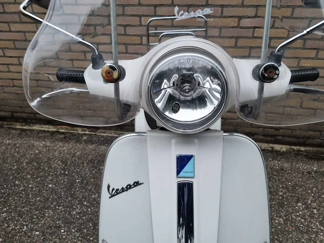 Vespa - c38 - snorfietsen & snorscooters - afbeelding 7 van  12
