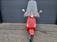 Vespa - c38 - snorfietsen & snorscooters - afbeelding 3 van  7