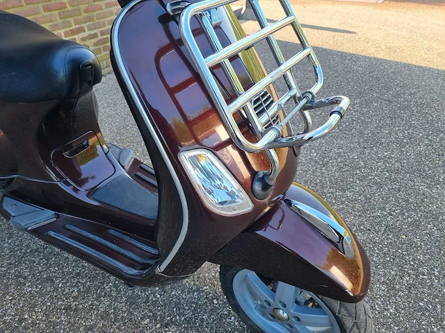 Vespa - c38 - snorfietsen & snorscooters - afbeelding 15 van  15