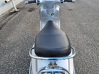 Vespa - c38 - snorfietsen & snorscooters - afbeelding 9 van  11