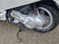 Vespa - c38 4t - snorfietsen & snorscooters - afbeelding 4 van  13