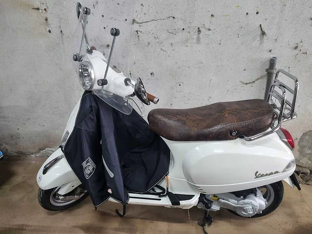 Vespa - c38 4t - snorfietsen & snorscooters - afbeelding 7 van  13