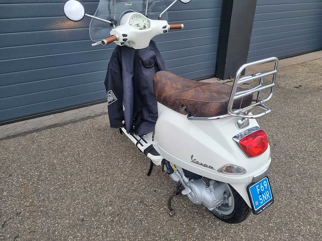 Vespa - c38 4t - snorfietsen & snorscooters - afbeelding 11 van  13