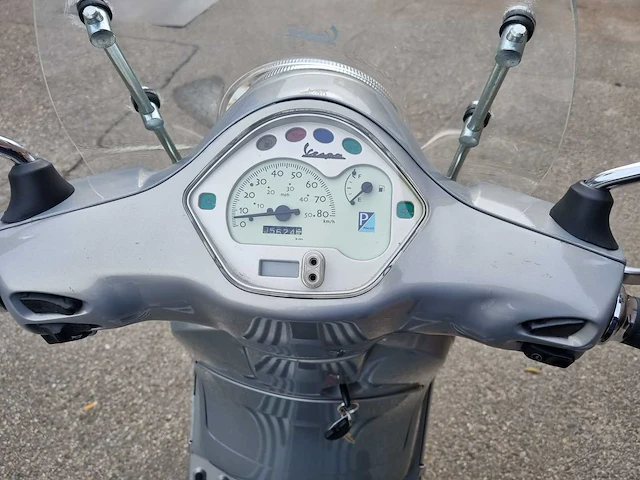 Vespa - c38 4t - snorfietsen & snorscooters - afbeelding 12 van  12