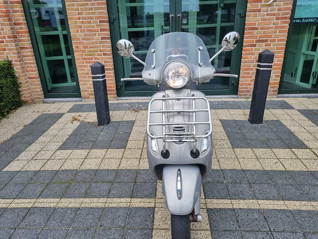 Vespa - c38 4t - snorfietsen & snorscooters - afbeelding 6 van  13