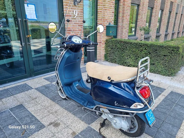 Vespa - lx 4t - scooter - afbeelding 4 van  13