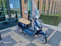 Vespa - lx 4t - scooter - afbeelding 12 van  13