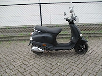 Vespa - snorscooter - et-2 - scooter - afbeelding 8 van  11