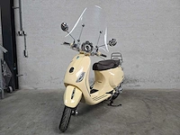 Vespa - snorscooter - lx 4t - 25km uitvoering f836ph - afbeelding 3 van  7