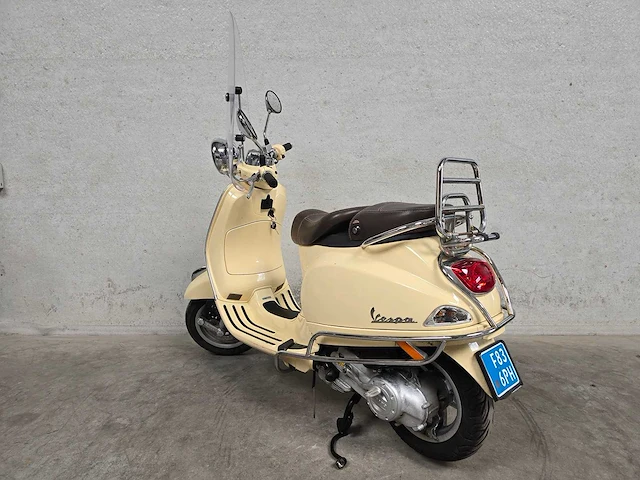 Vespa - snorscooter - lx 4t - 25km uitvoering f836ph - afbeelding 6 van  7