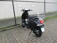 Vespa - snorscooter - lx 50 2 tact - scooter - afbeelding 8 van  9