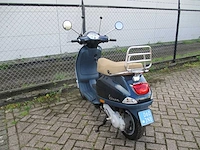 Vespa - snorscooter - lx 50 2 takt - scooter - afbeelding 2 van  11