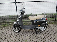 Vespa - snorscooter - lx 50 4t - scooter - afbeelding 1 van  11