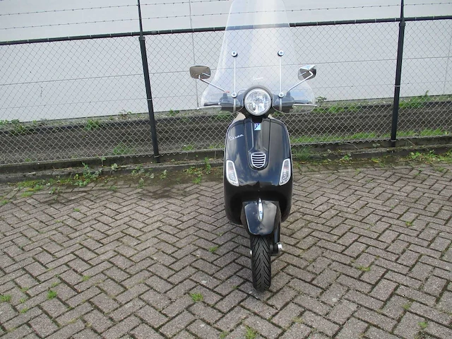 Vespa - snorscooter - lx 50 4t - scooter - afbeelding 5 van  11