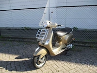 Vespa - snorscooter - lx 50 gold touring 4t - scooter - afbeelding 4 van  11