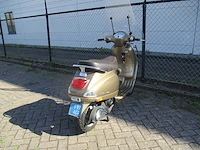 Vespa - snorscooter - lx 50 gold touring 4t - scooter - afbeelding 9 van  11