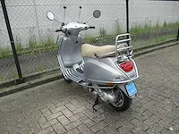 Vespa - snorscooter - lx 50 touring 4t - scooter - afbeelding 2 van  11