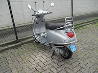 Vespa - snorscooter - lx 50 touring 4t - scooter - afbeelding 2 van  11