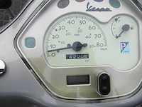 Vespa - snorscooter - lx 50 touring 4t - scooter - afbeelding 3 van  11