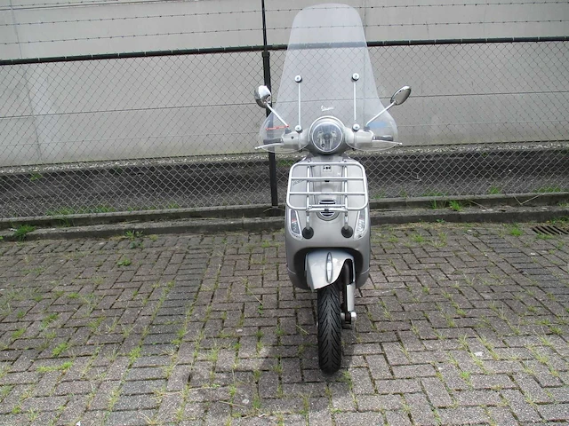 Vespa - snorscooter - lx 50 touring 4t - scooter - afbeelding 5 van  11